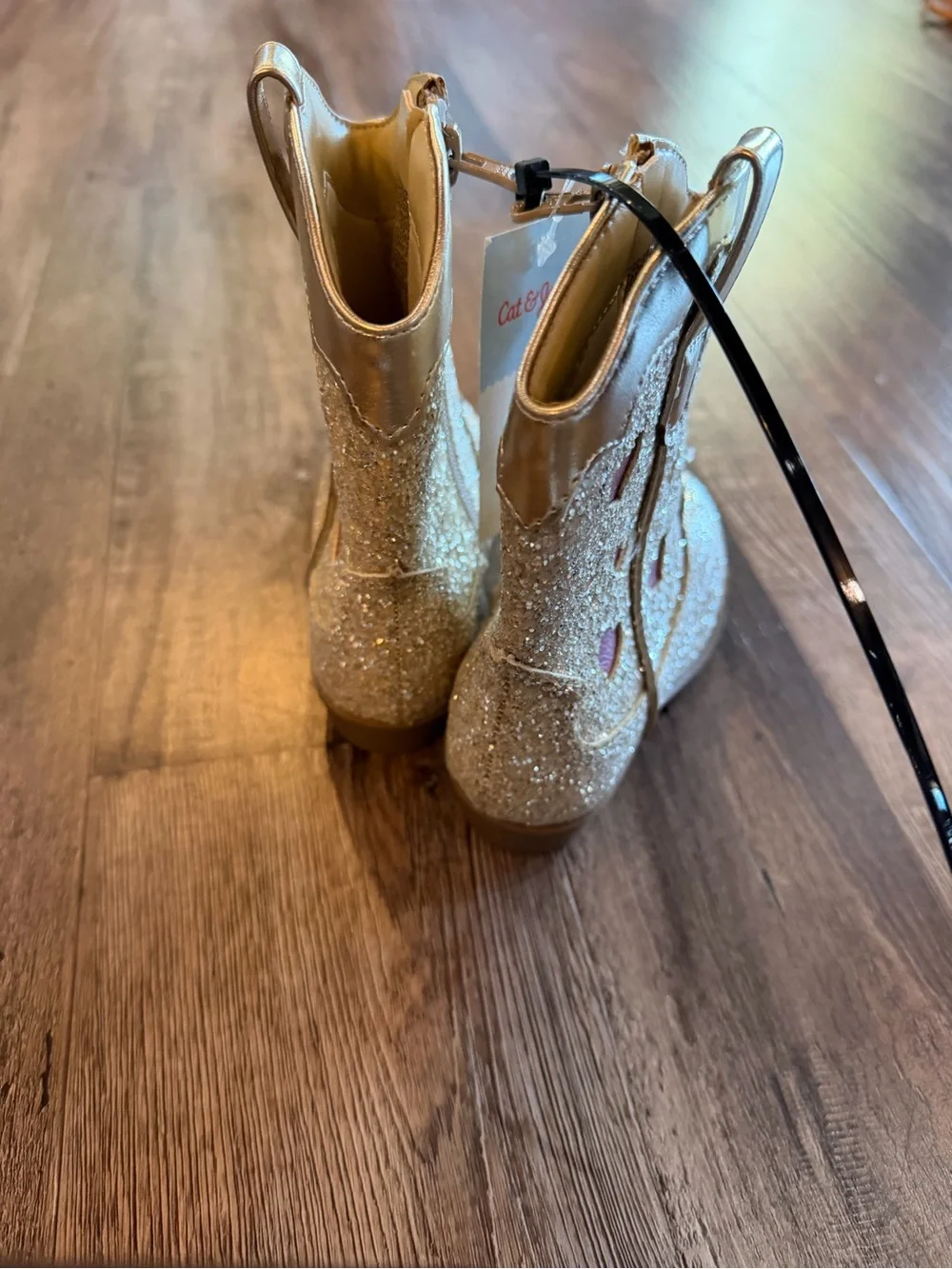 NWT Cat & Jack Kids Glitter Heart Cowboy Boots - Gold with Pink Accents Sz 8